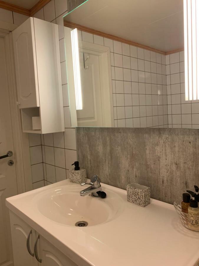 Cozy & Private Room In The Middle Of Lofoten Leknes Εξωτερικό φωτογραφία
